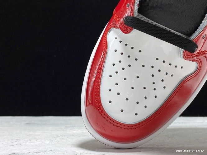 Reps LUCY OG Air Retro 1 High Jordan CK5666-100 Fearless 0702